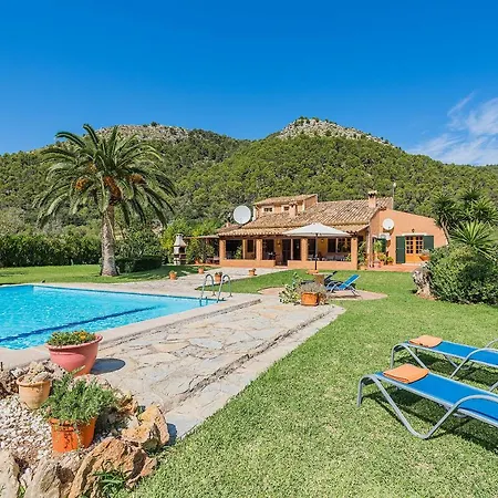 Alzina-Pol80 Holiday home *
