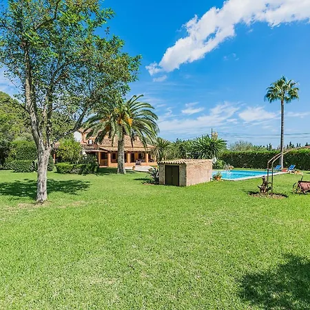Alzina-Pol80 Holiday home